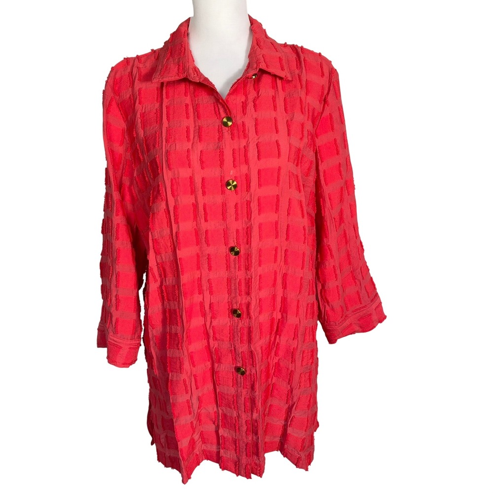 CHICO'S TRAVELERS Large Red Textured Grid Long Sleeve Button Front Tunic Top